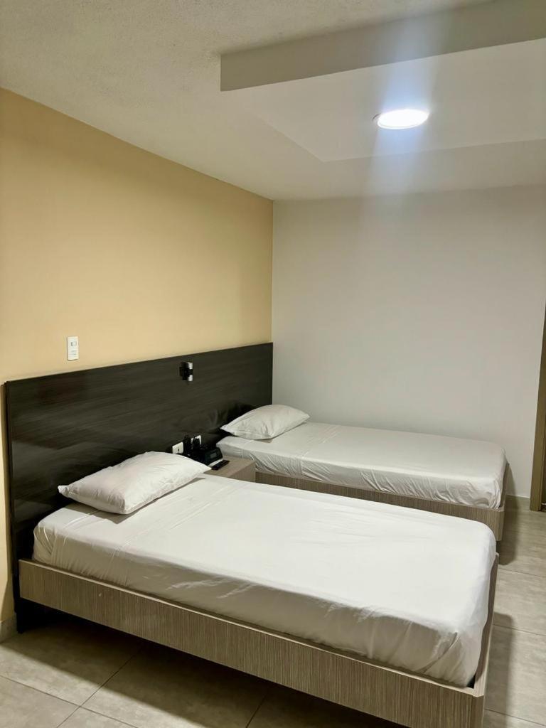 Hotel Arthur Brich Cúcuta Kültér fotó